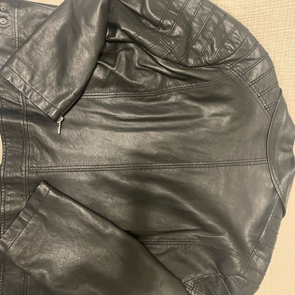 Leather moto jacket - Picture 2 of 3
